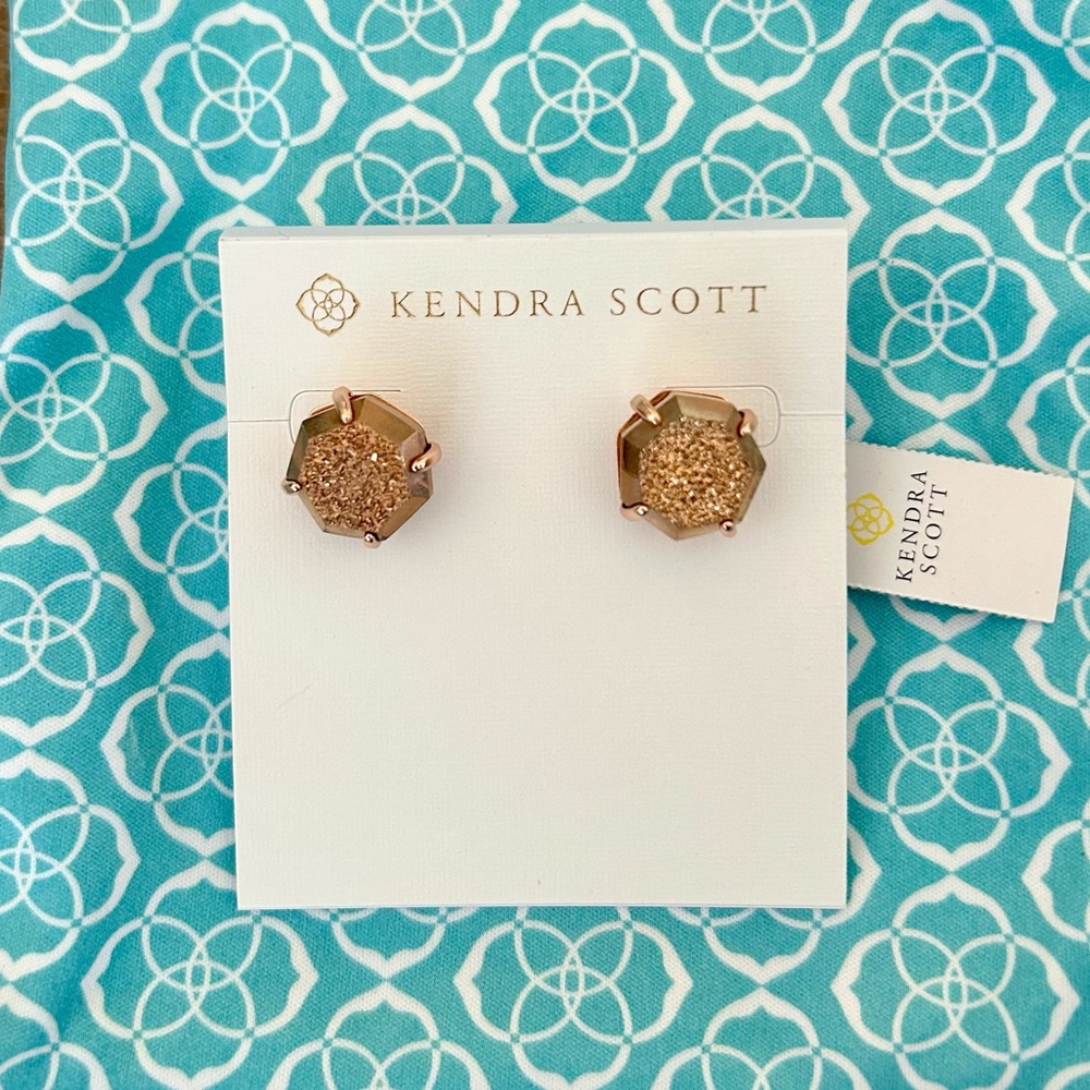 SOLD!! Kendra Scott Ryan Rose Gold Drusy Earrings